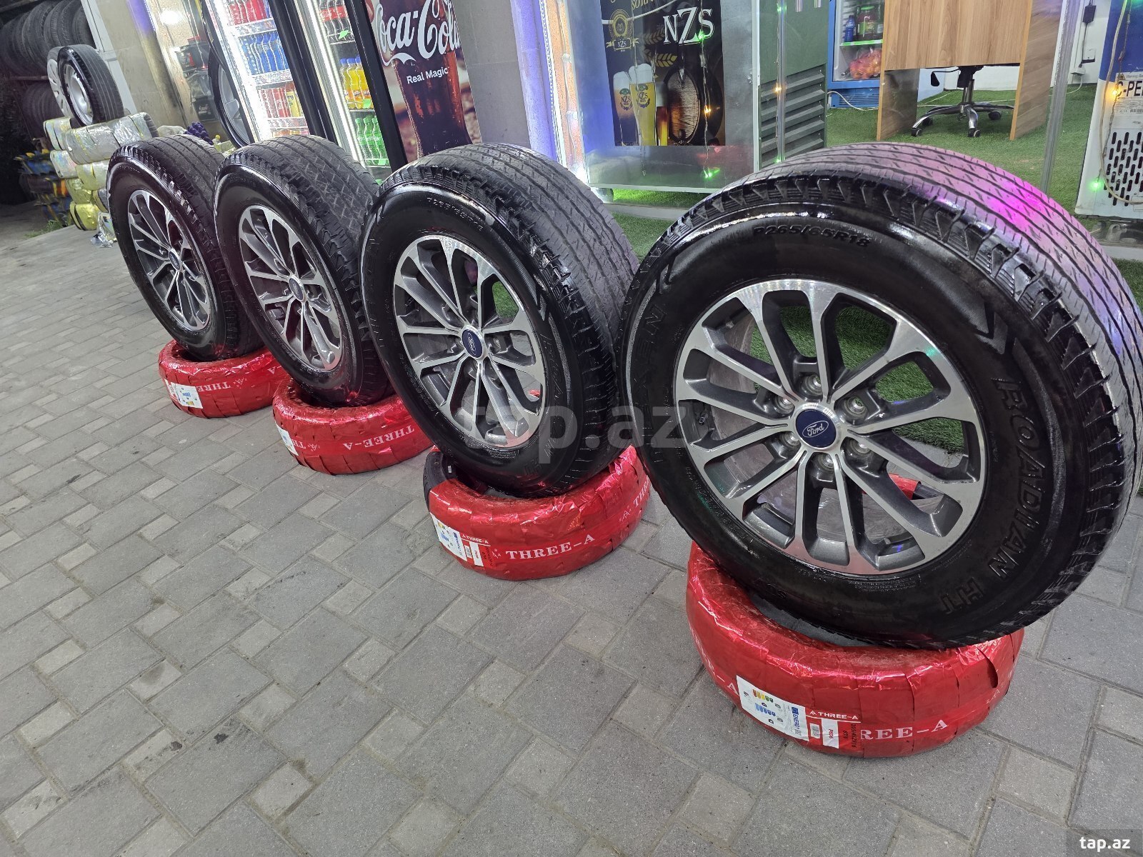 Ford təkərləri R18