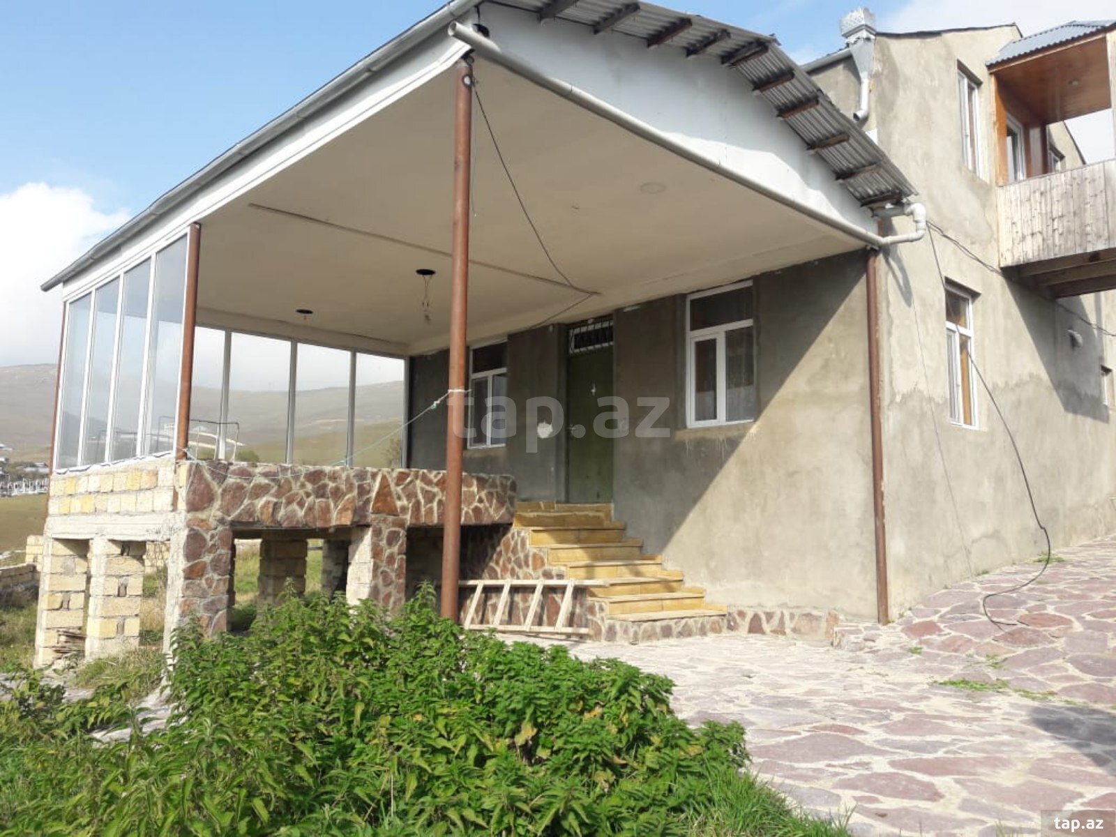 Bağ evi, Xoşbulaq kəndi