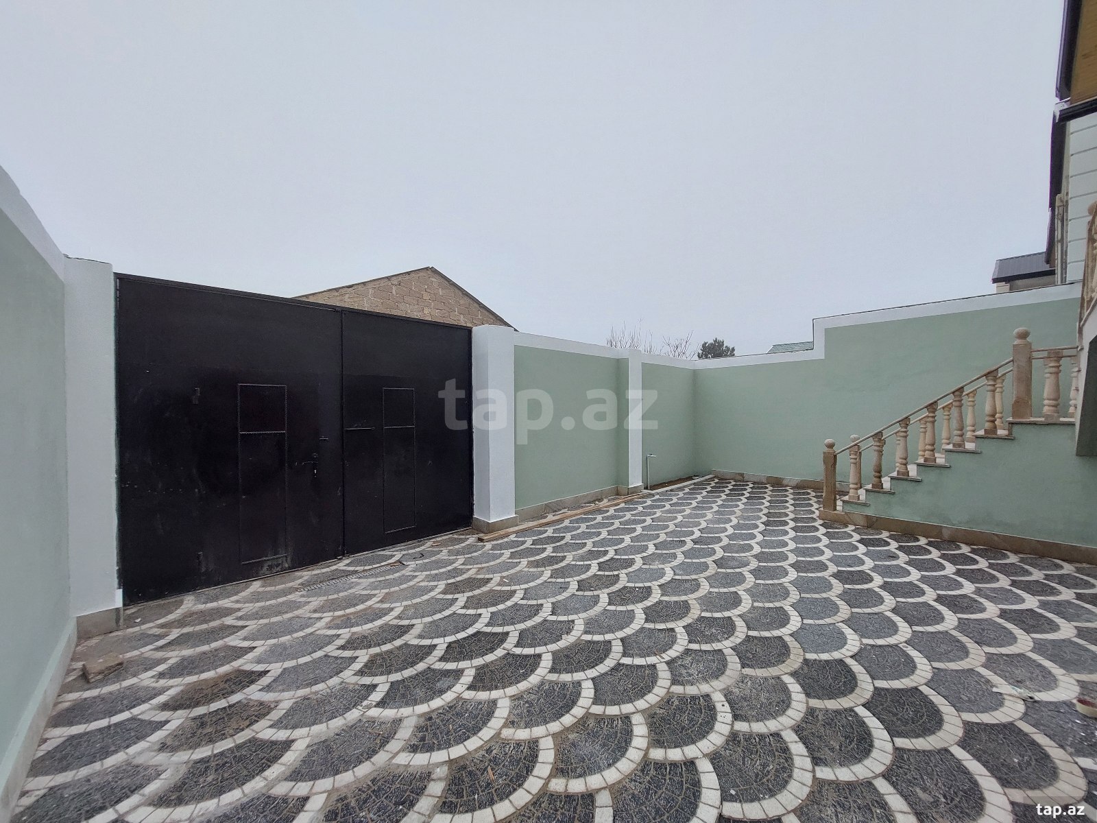 Həyət evi, Hövsan qəs. (4)