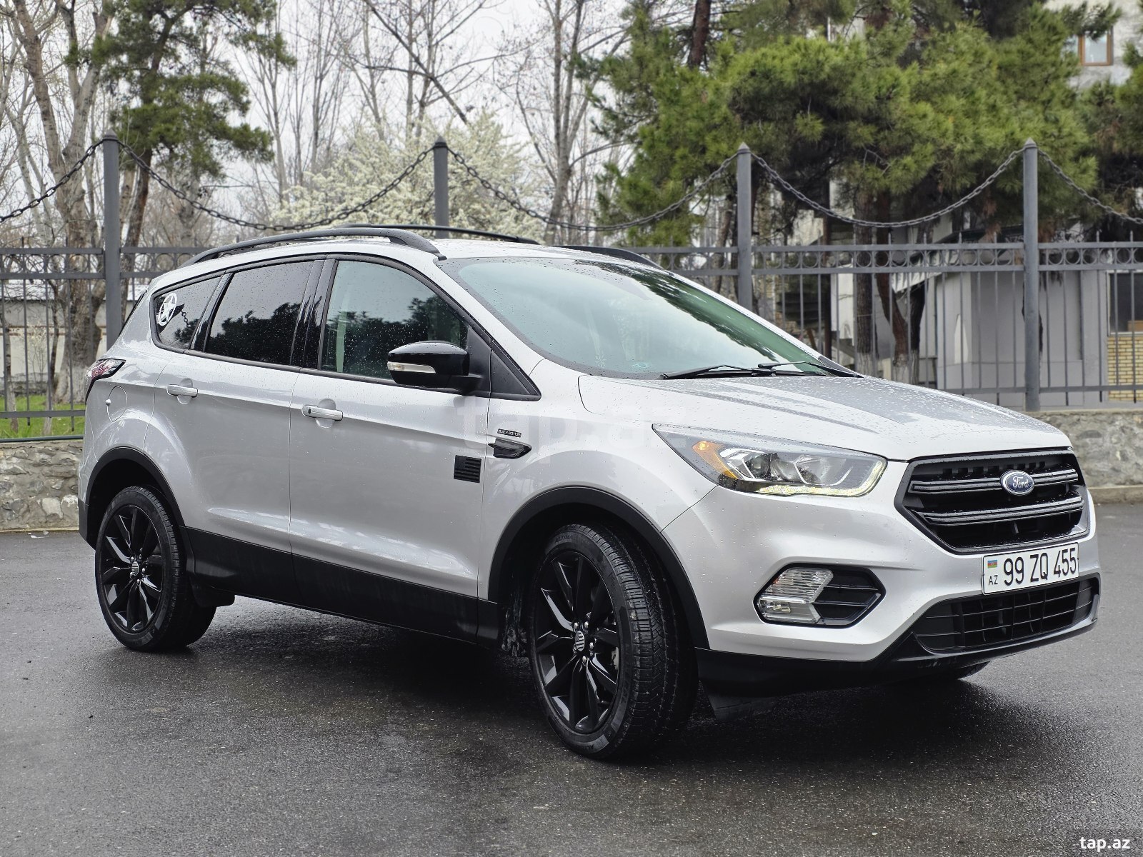 Ford Escape, 2017 il