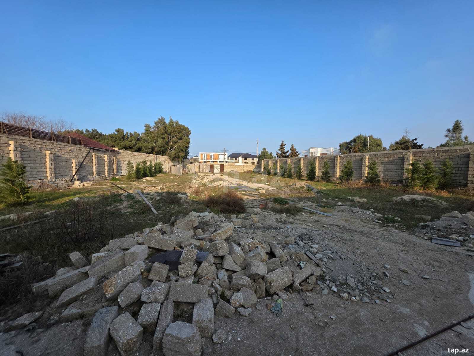 Bağ evi, Mərdəkan qəs. (16)