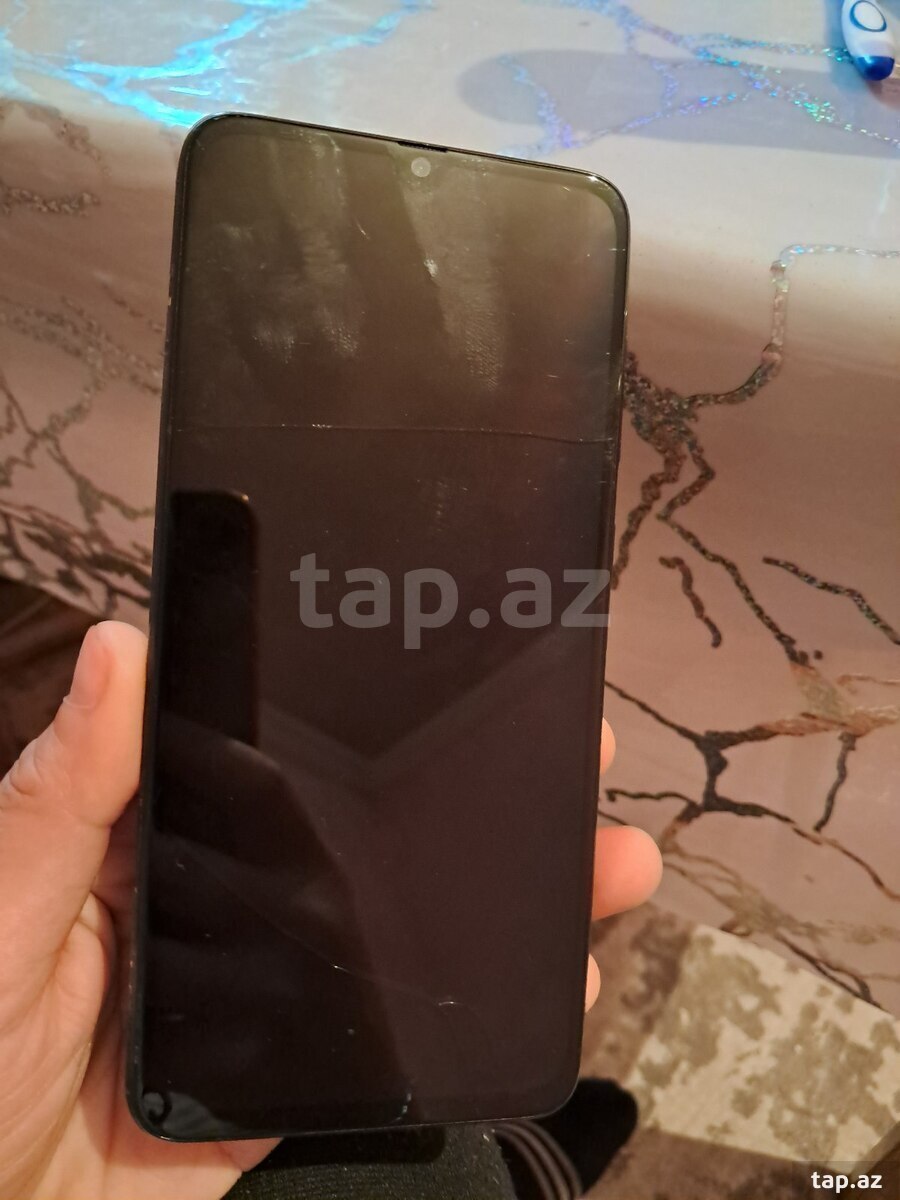 Samsung Galaxy A70 Black 128GB/6GB (5)