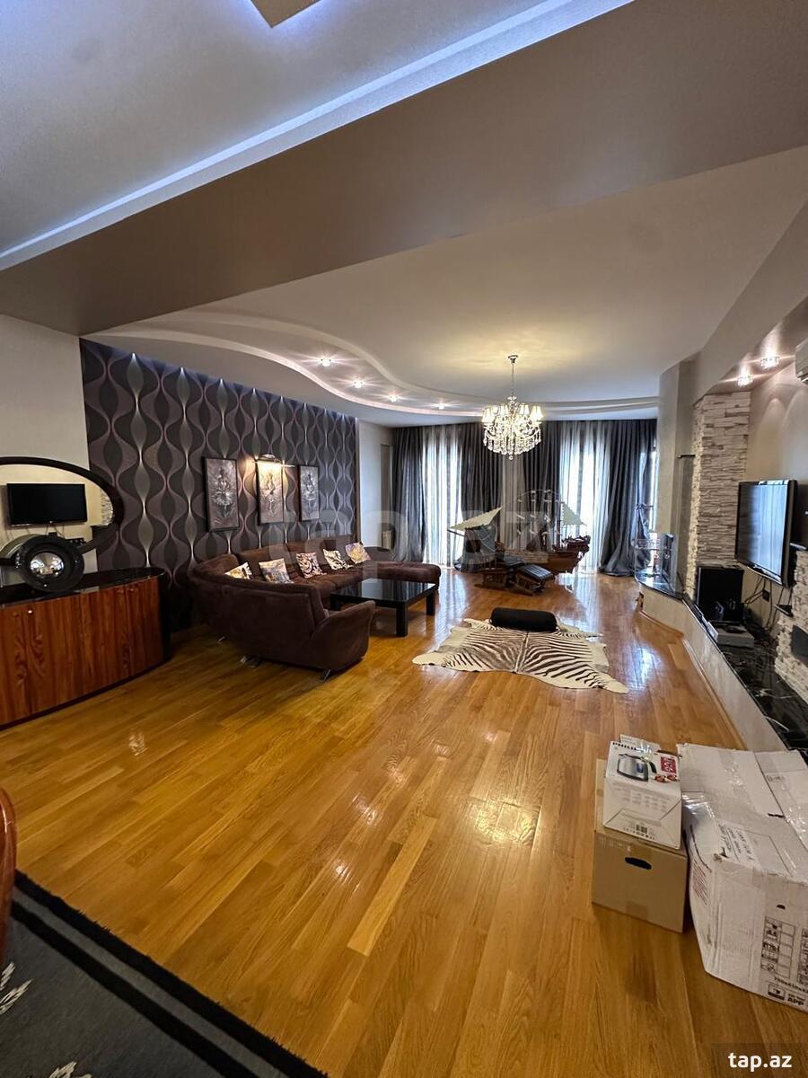 4-otaqlı yeni tikili, Nizami küç., 185 m²