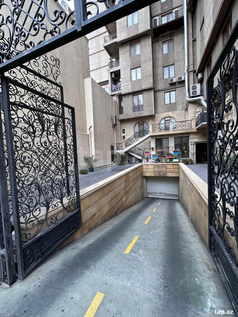 4-otaqlı yeni tikili, Nizami küç., 185 m²