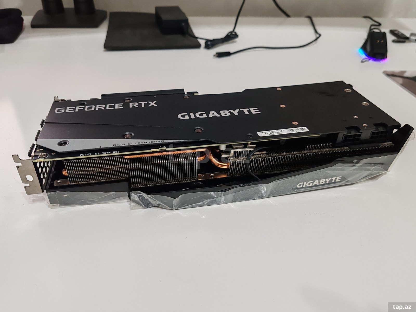 Gigabyte RTX 3080 Gaming 10GB GDDR6X (2)