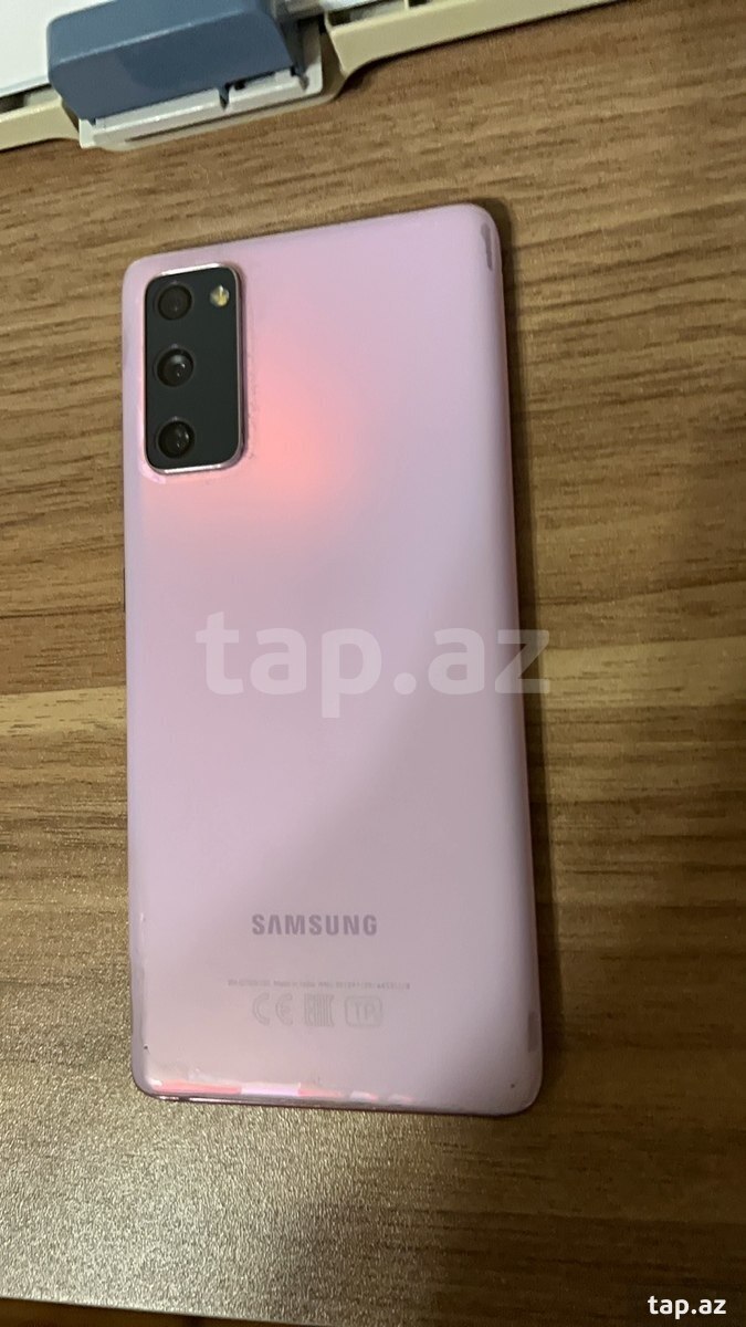 Samsung Galaxy S20 FE Cloud Lavender 128GB/6GB (2)