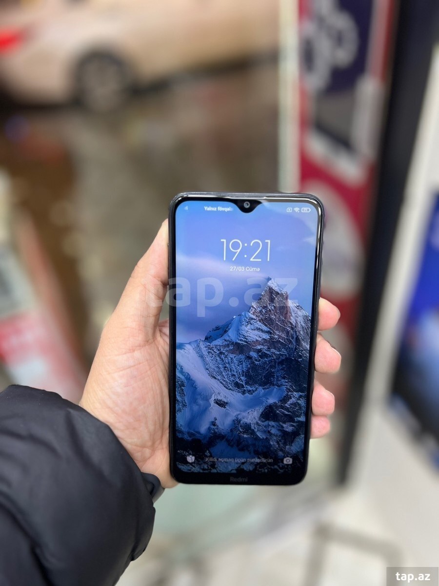 Xiaomi Redmi 8 Onyx Black 64GB/4GB (3)
