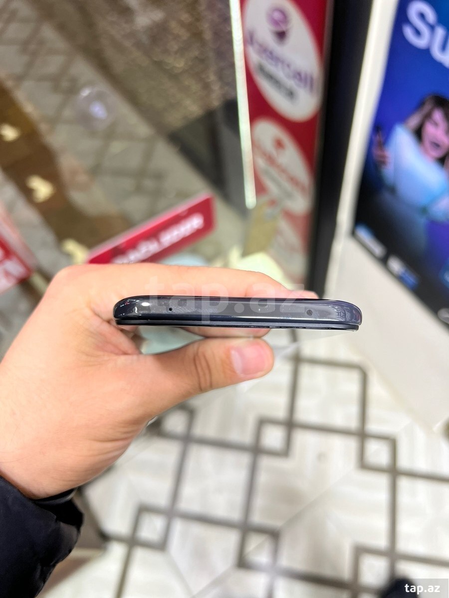 Xiaomi Redmi 8 Onyx Black 64GB/4GB (6)