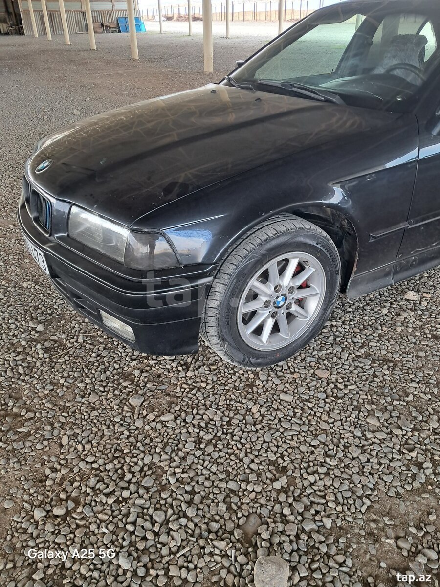 BMW 320, 1993 il