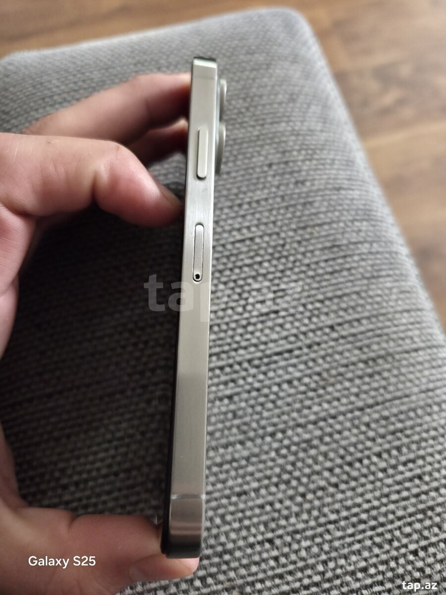 Apple iPhone XS Silver 256GB/4GB (2)