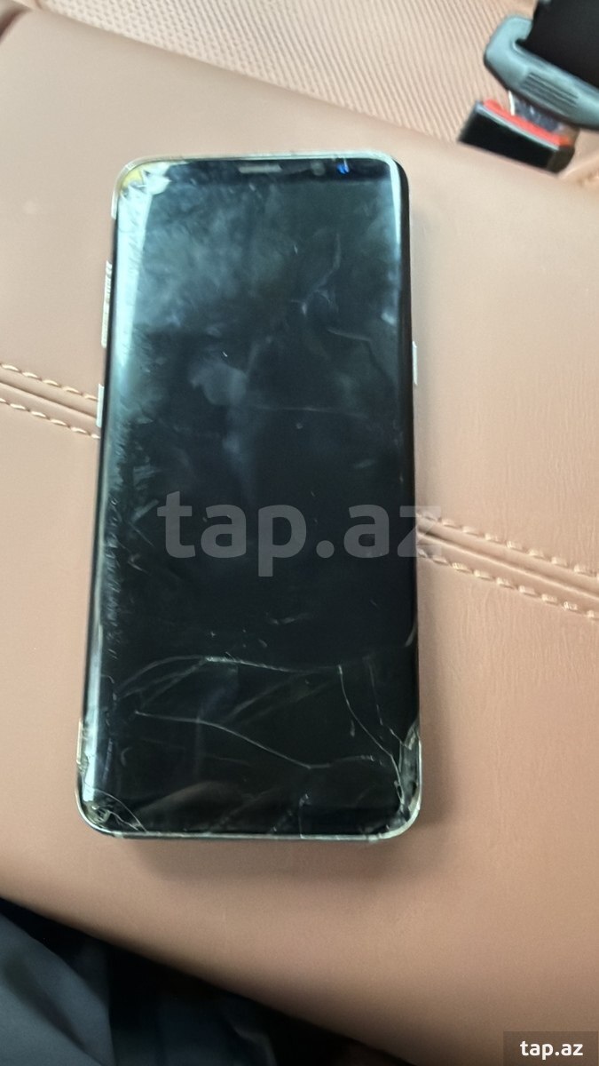 Samsung Galaxy S8 Arctic Silver 64GB/4GB (4)