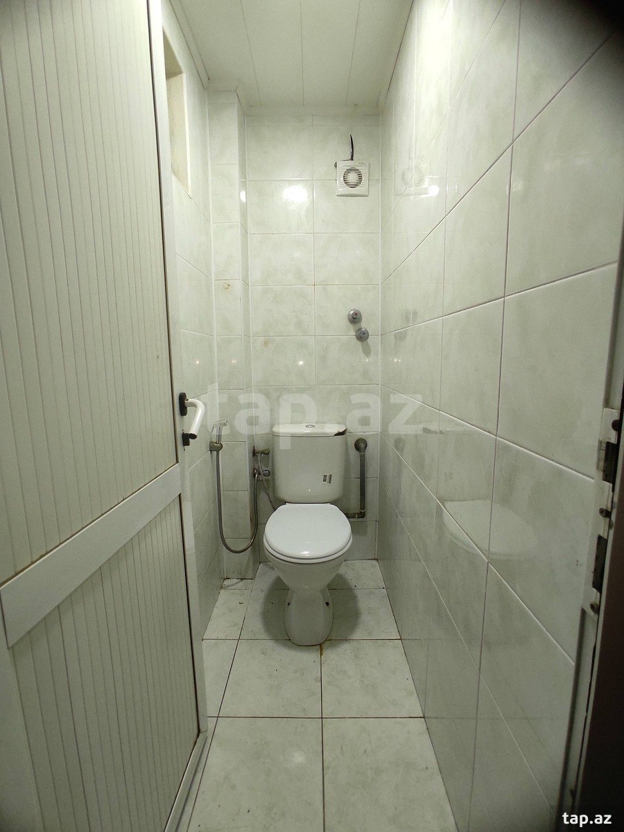 2-otaqlı mənzil kirayə verilir, Qara Qarayev m., 70 m² (21)