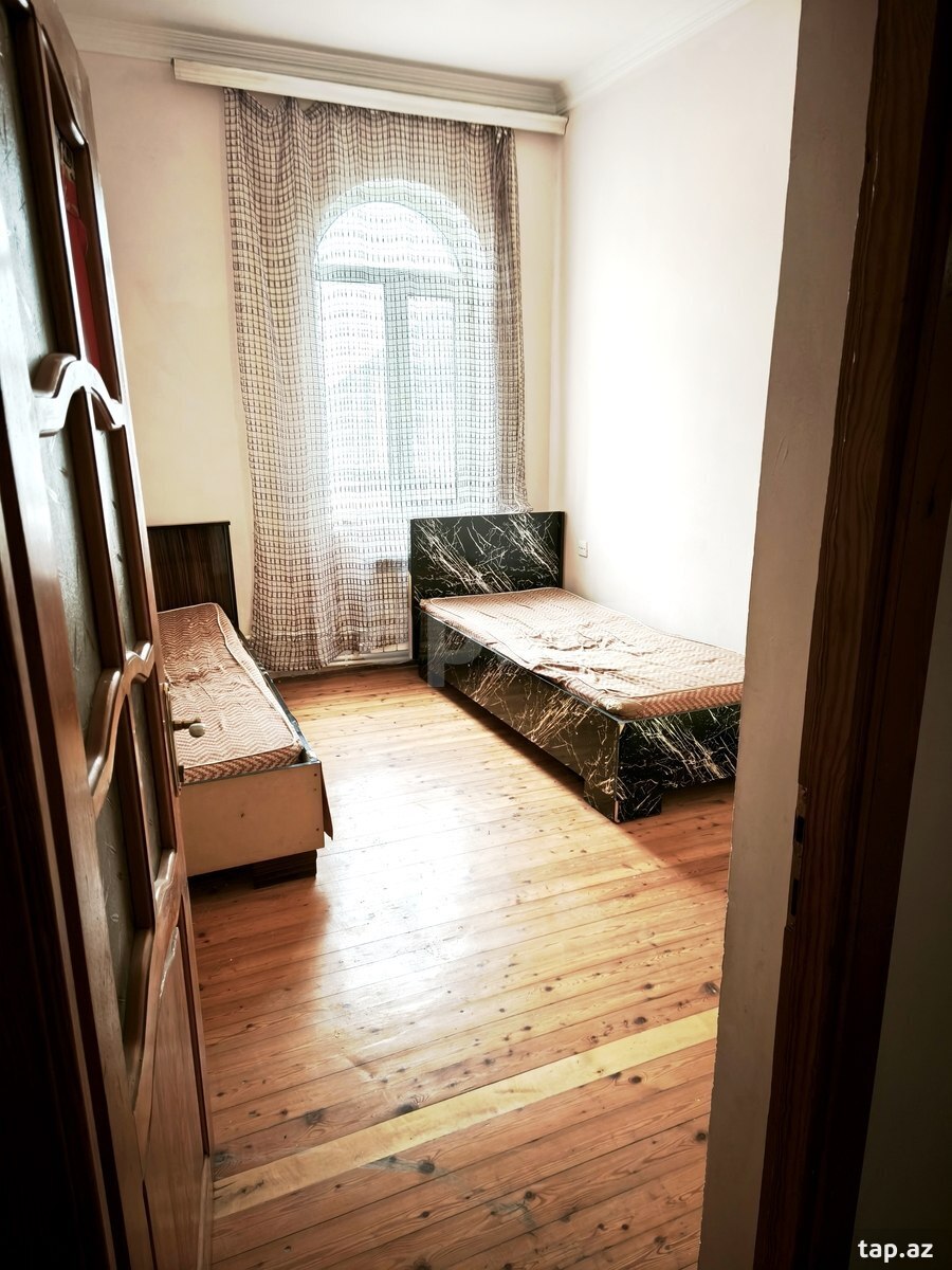 Həyət evi kirayə verilir, Ümid Əkbərov küç.