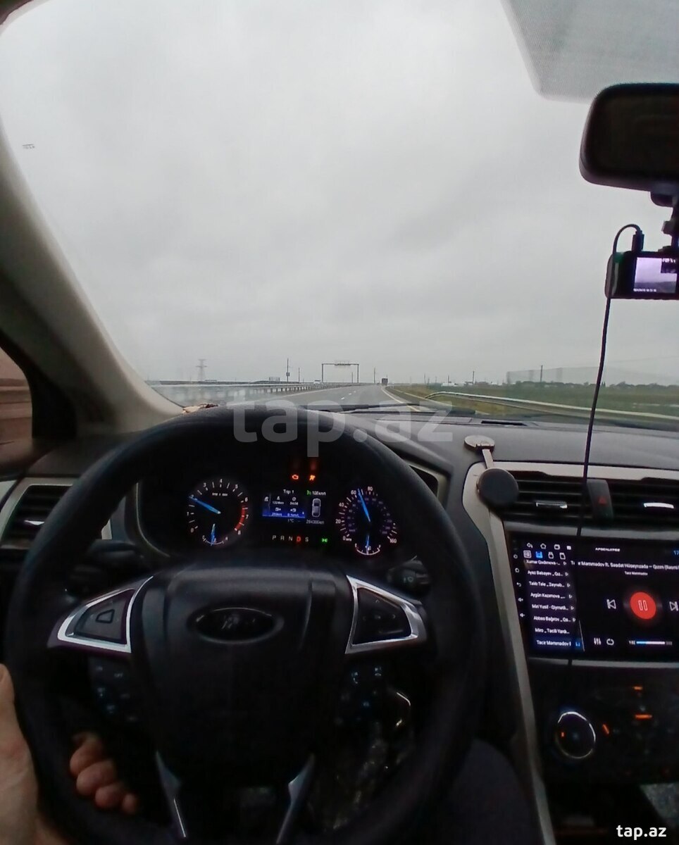 Ford Fusion, 2015 il (5)