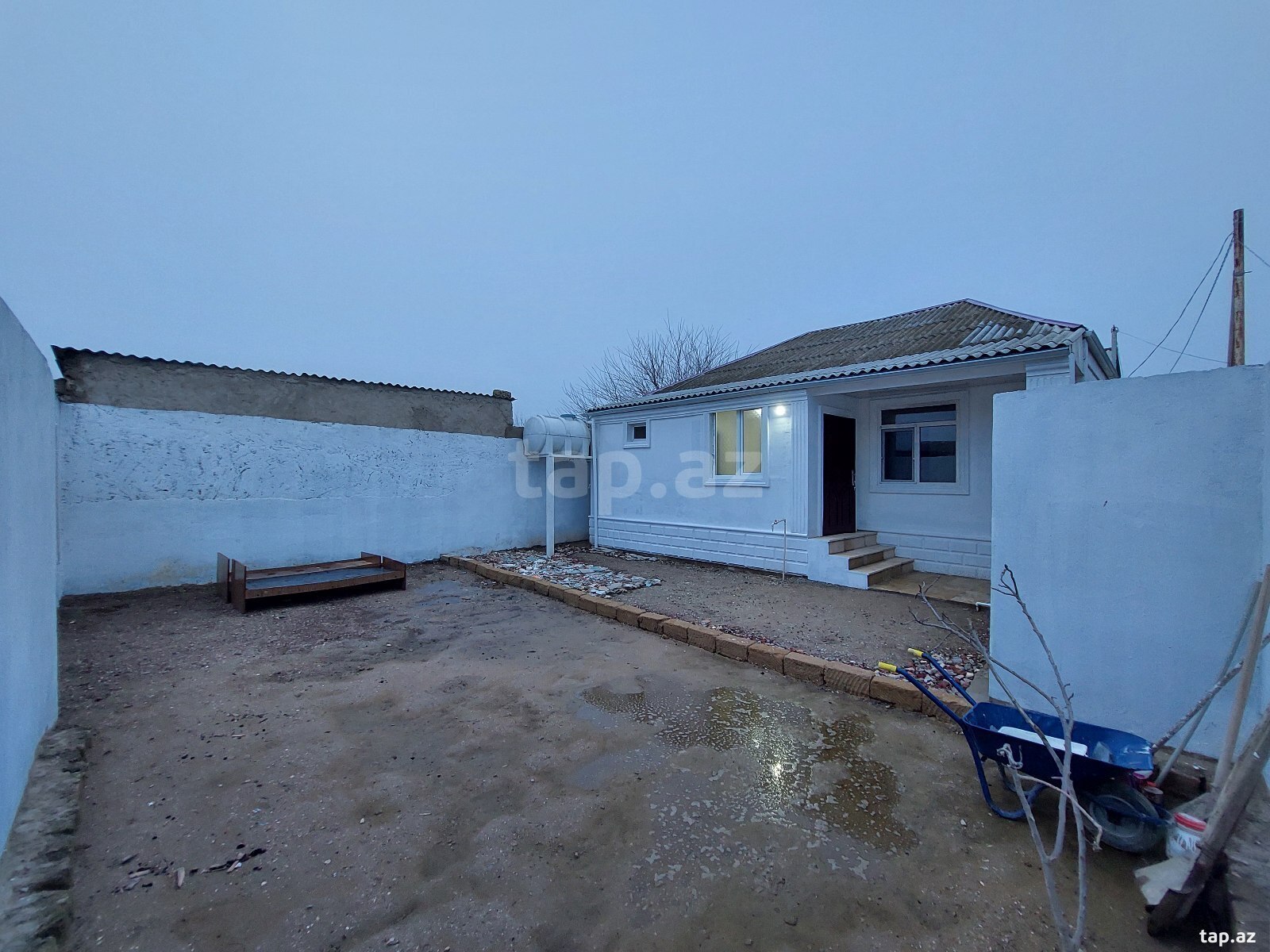 Həyət evi, Hövsan qəs. (3)