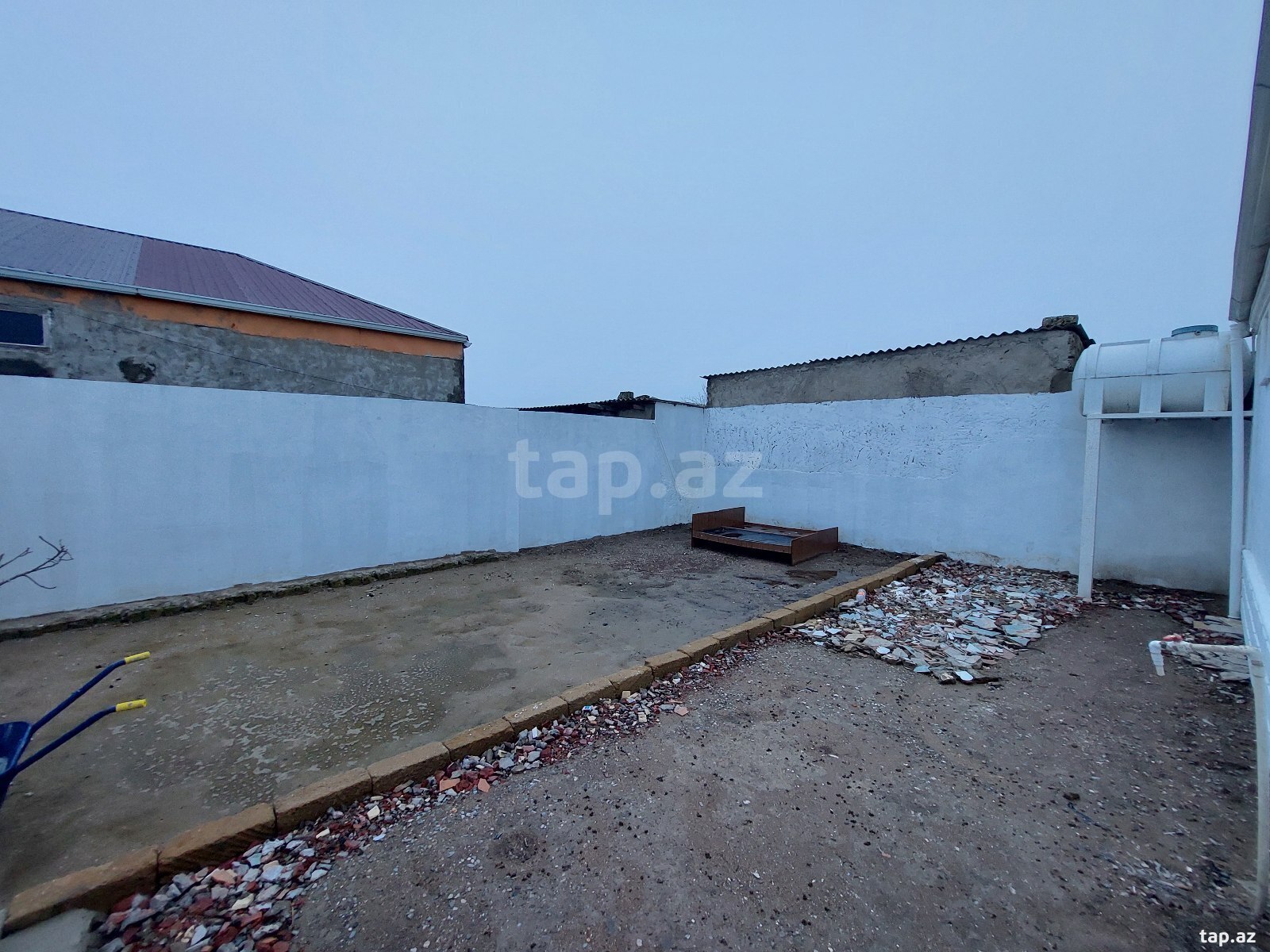Həyət evi, Hövsan qəs. (5)