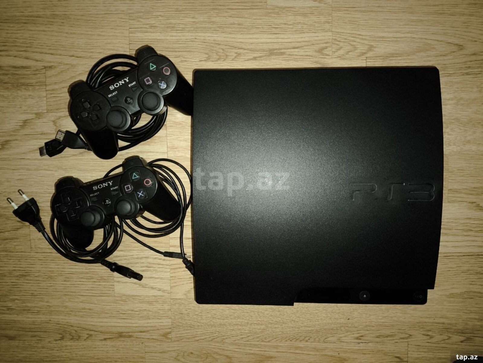PS3 Slim 160 GB və 2 original pultu  (2)