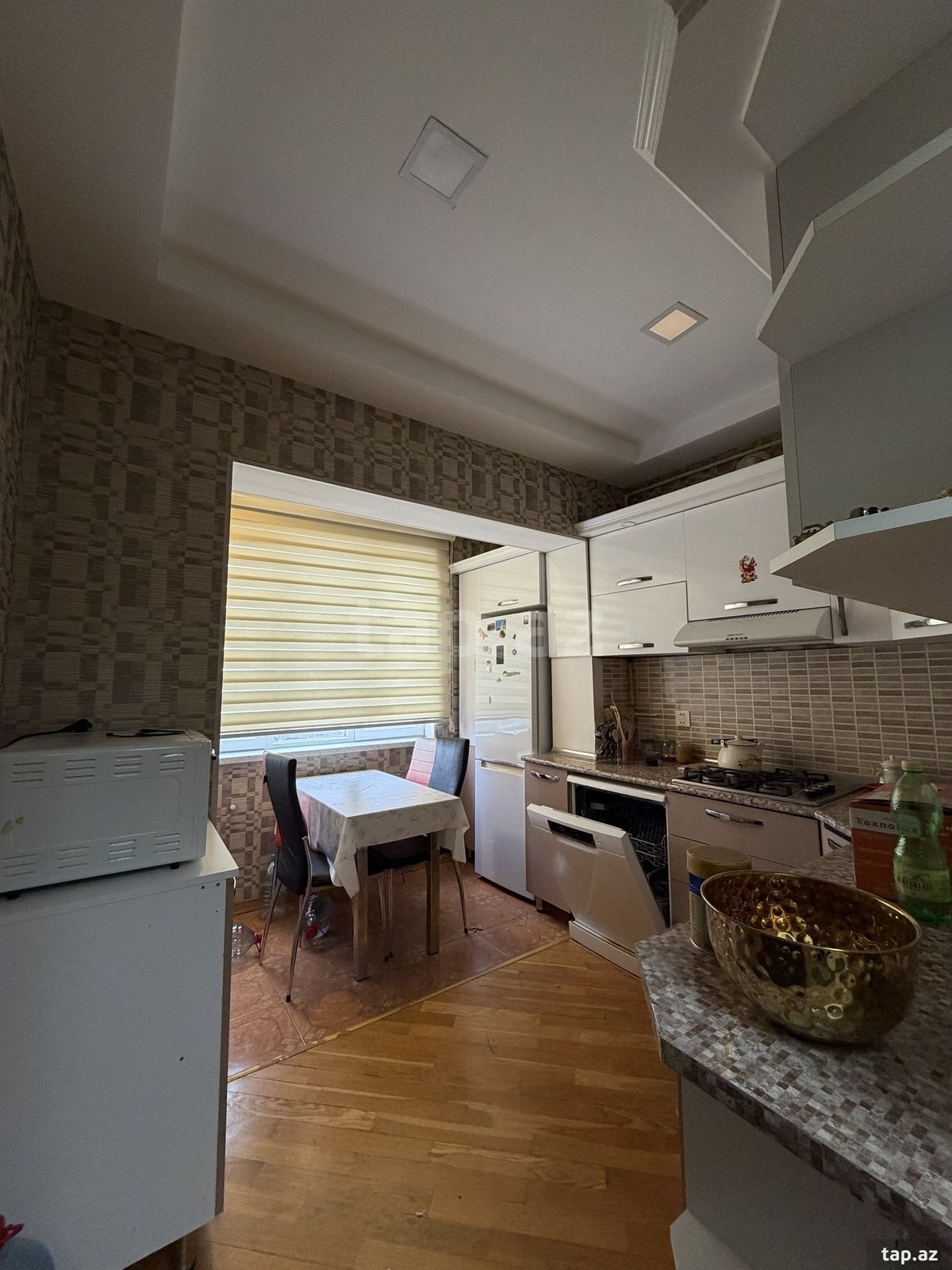 4-otaqlı mənzil, Bakıxanov qəs., 100 m² (17)
