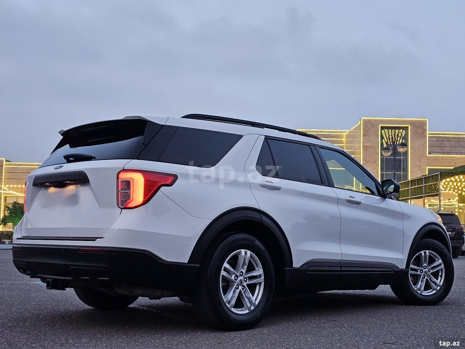 Ford Explorer, 2022 il (5)