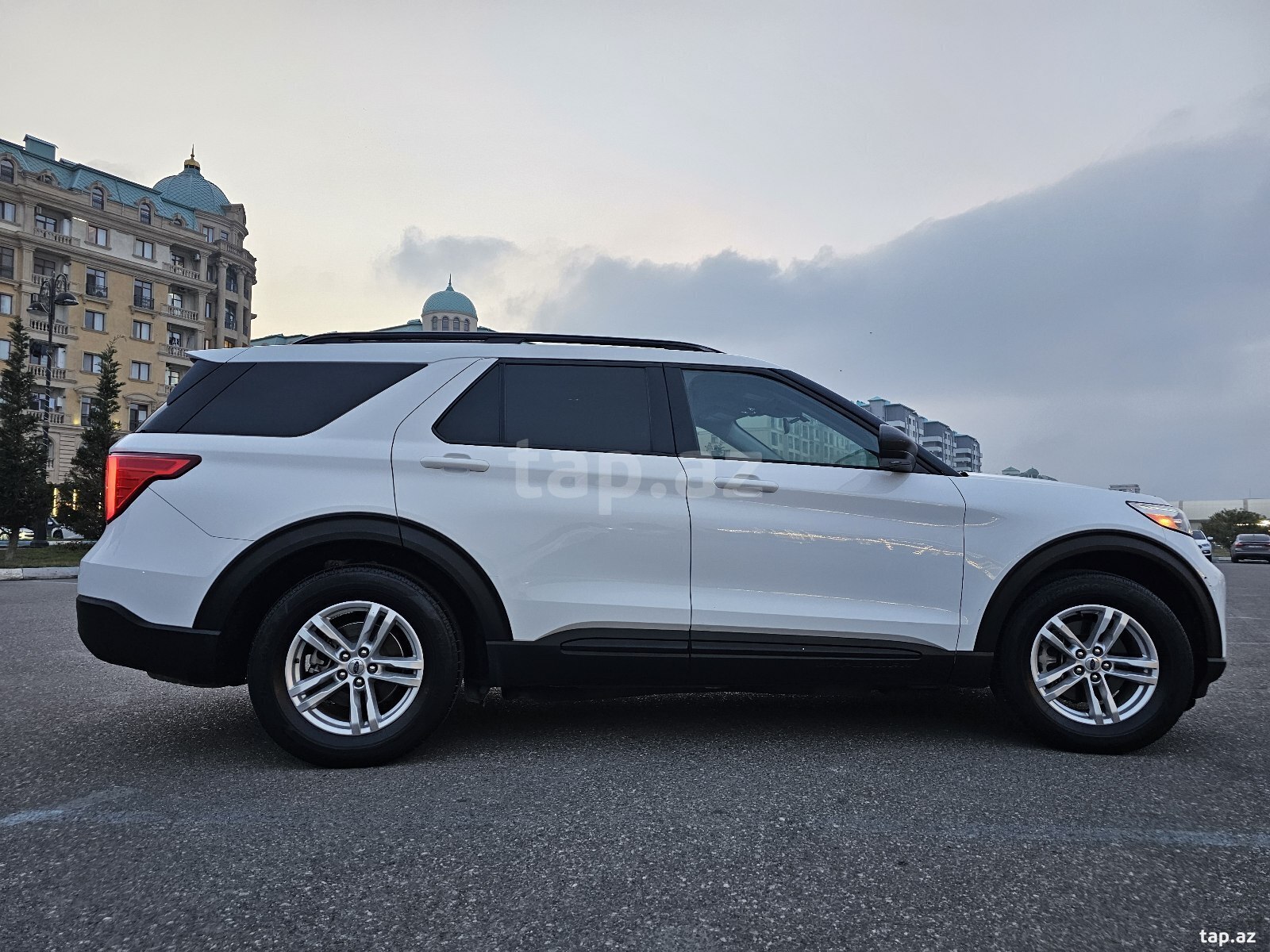 Ford Explorer, 2022 il (6)