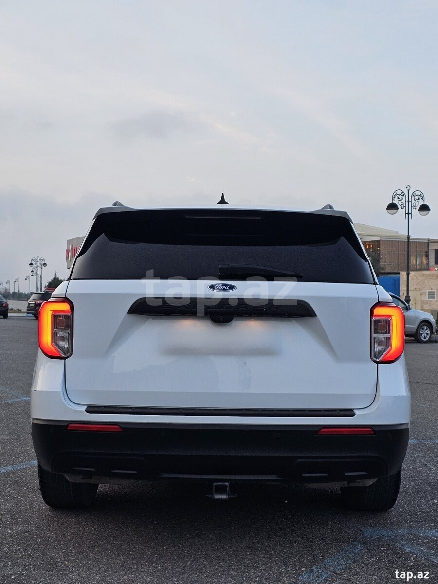 Ford Explorer, 2022 il (9)