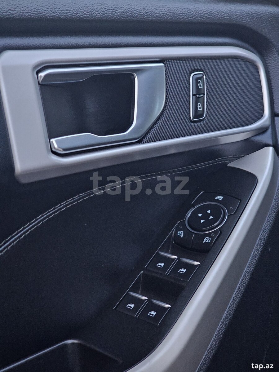 Ford Explorer, 2022 il (15)