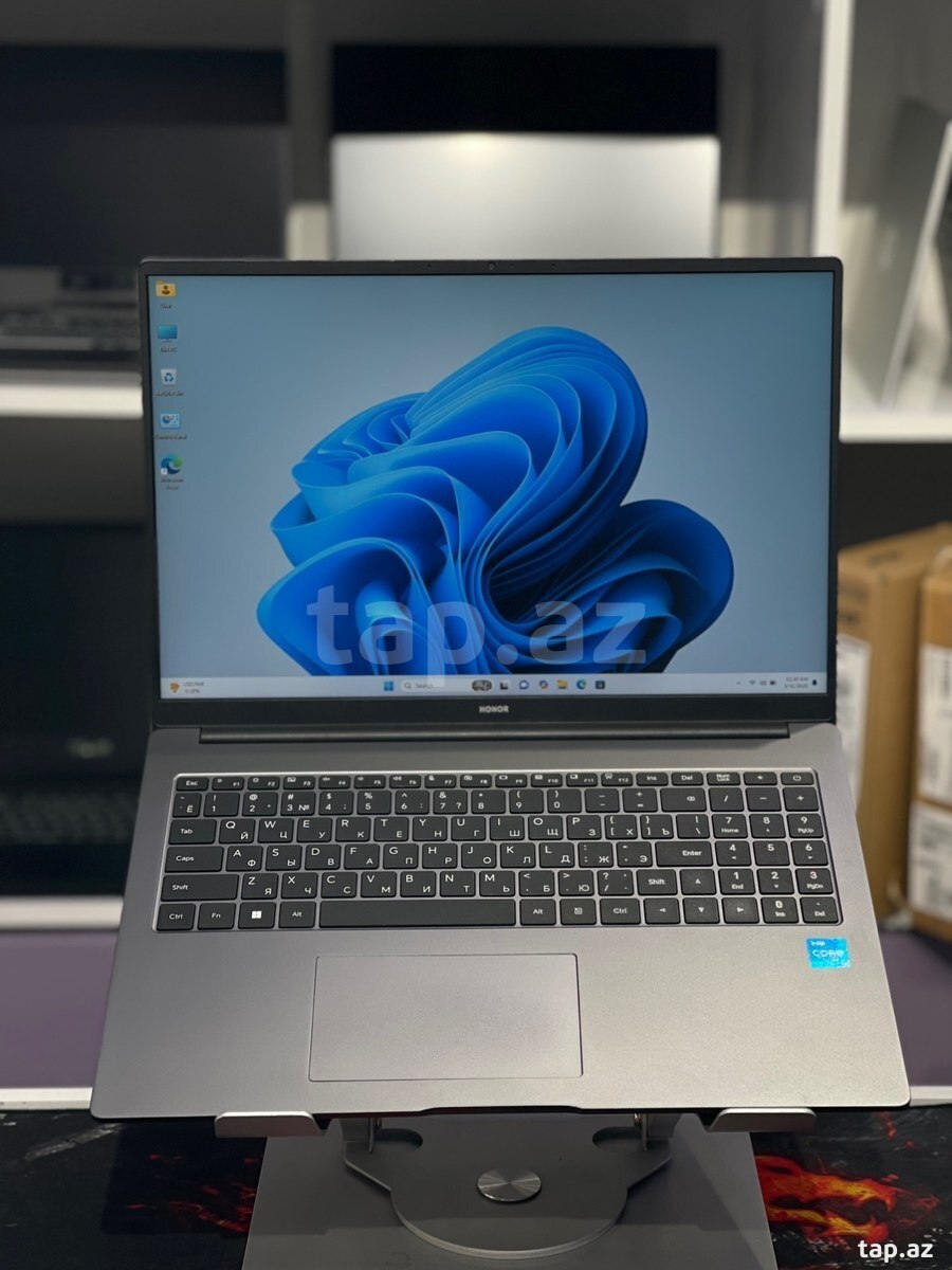 Honor MagicBook X16 (4)