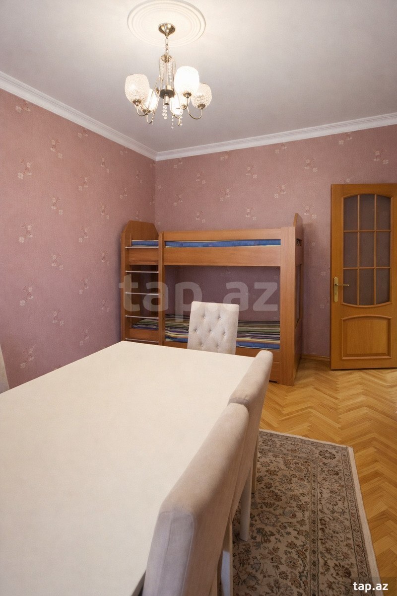 3-otaqlı mənzil, C. Naxçıvanski küç., 100 m² (6)