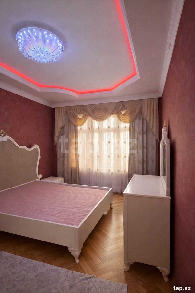 3-otaqlı mənzil, C. Naxçıvanski küç., 100 m² (4)