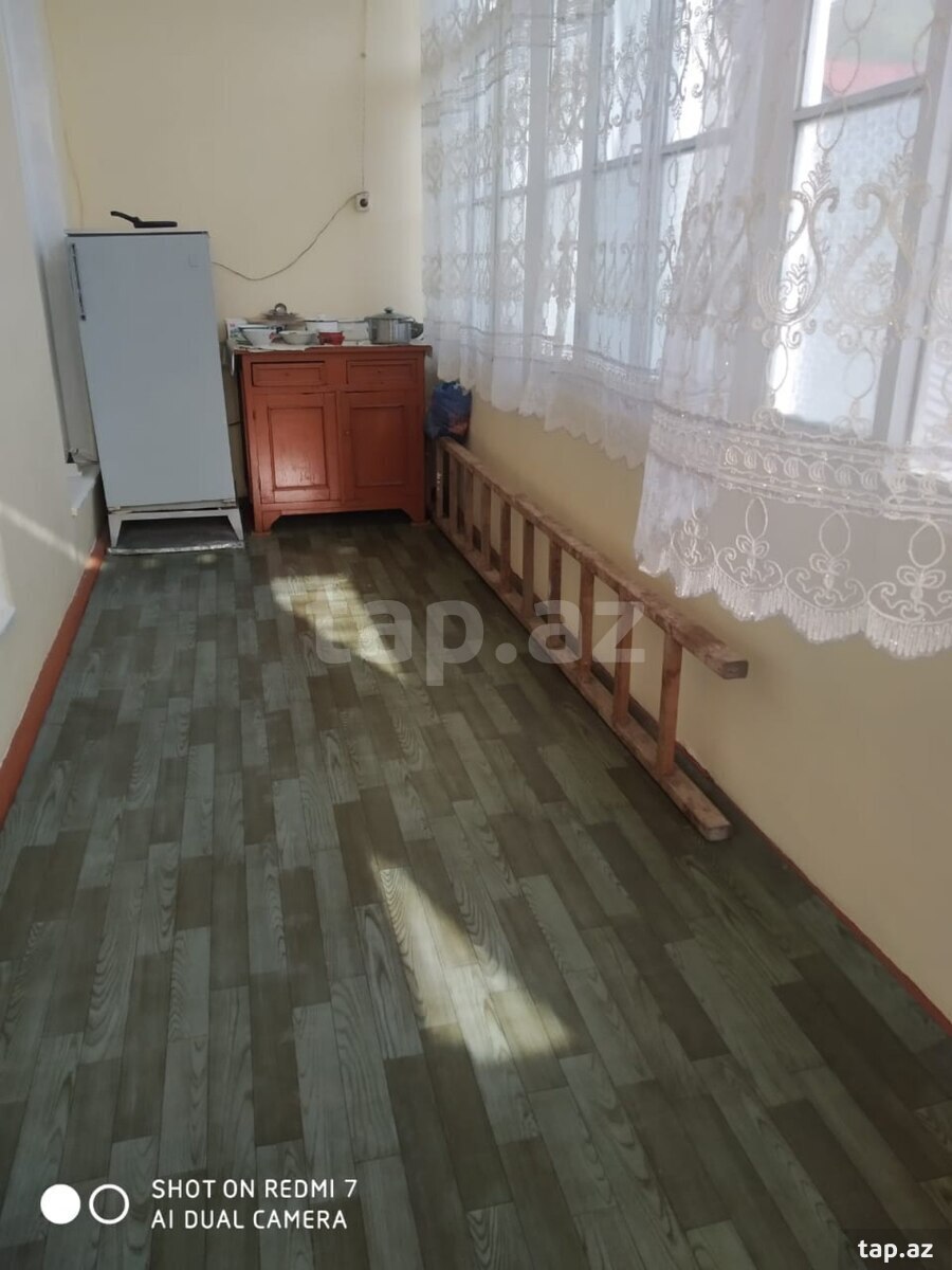 Həyət evi kirayə verilir, Şəki ş.