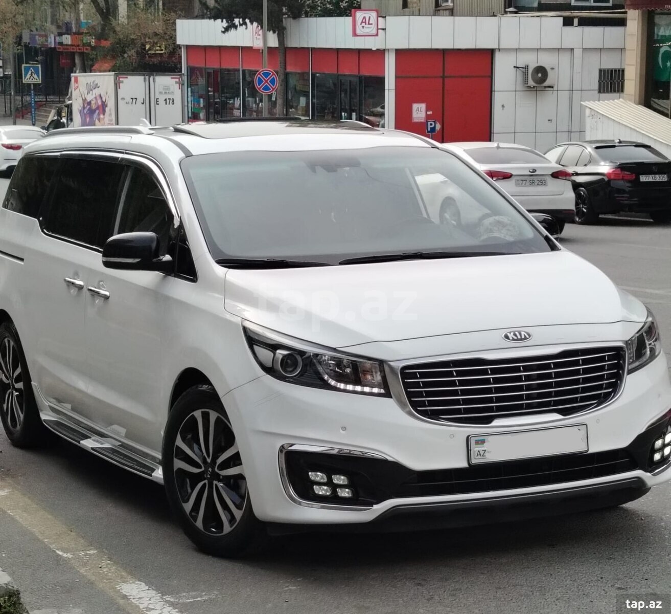 "Kia Carnival" sifarişi (14)
