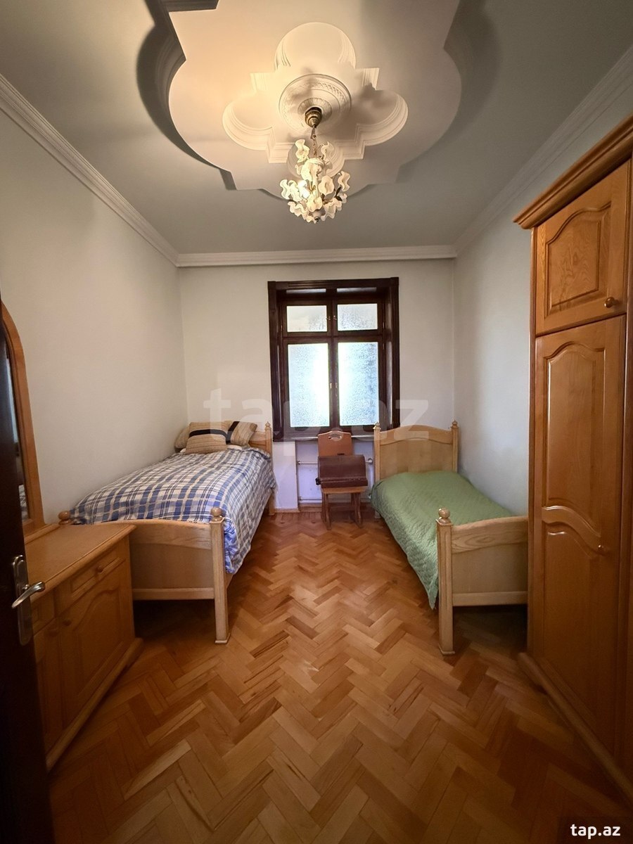 4-otaqlı mənzil, Təbriz küç., 110 m² (11)