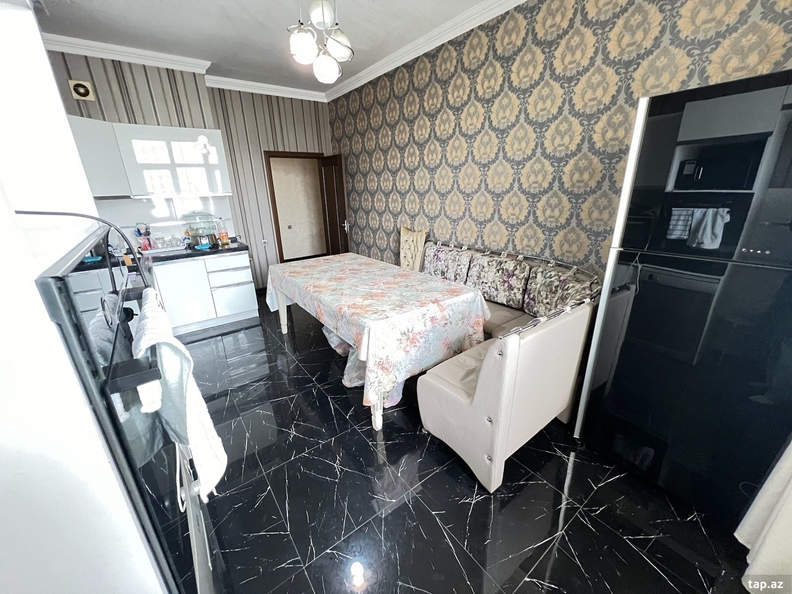 3-otaqlı yeni tikili, Yasamal r., 147 m²