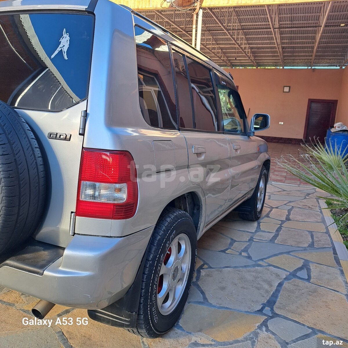 Mitsubishi Pajero io, 2001 il (4)