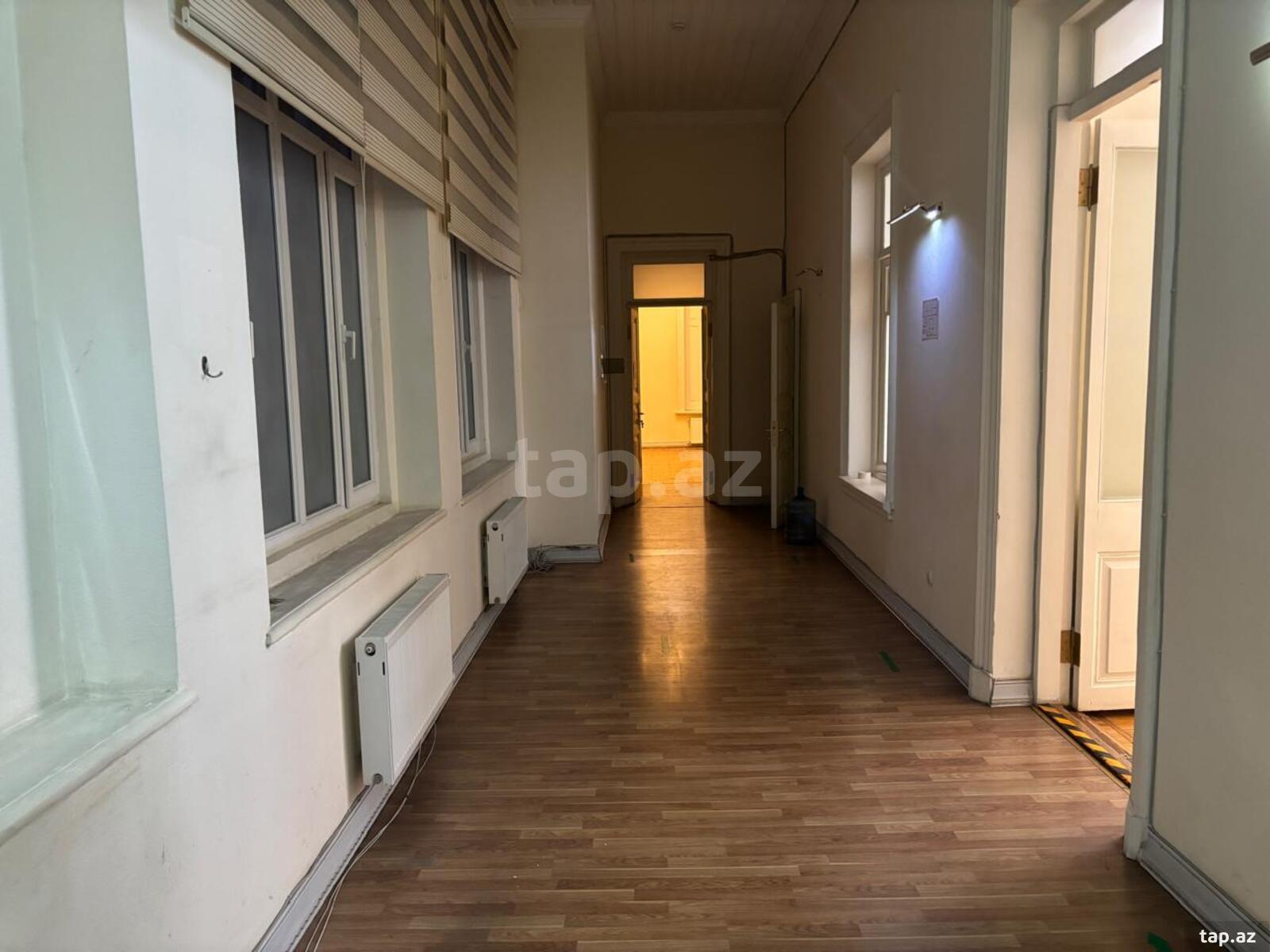 Ofis icarəyə verilir, İçəri şəhər m. (8)