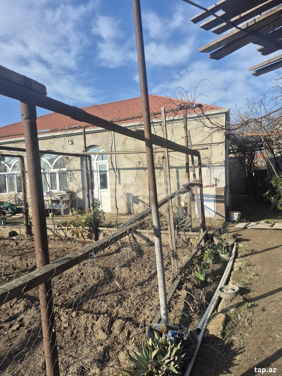 4-комн. частный дом на продажу, Бина, Баку