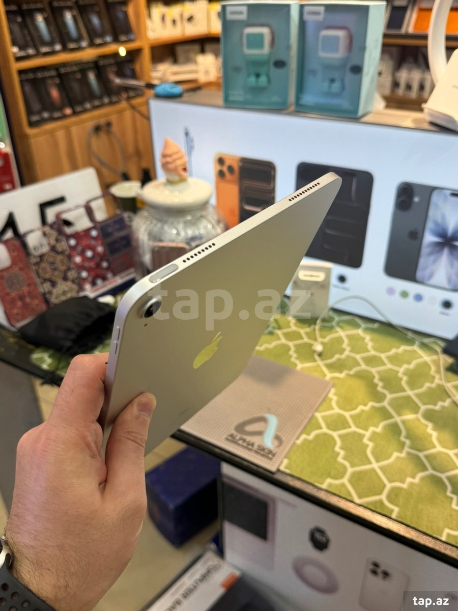 Apple iPad 10 (2022) (4)