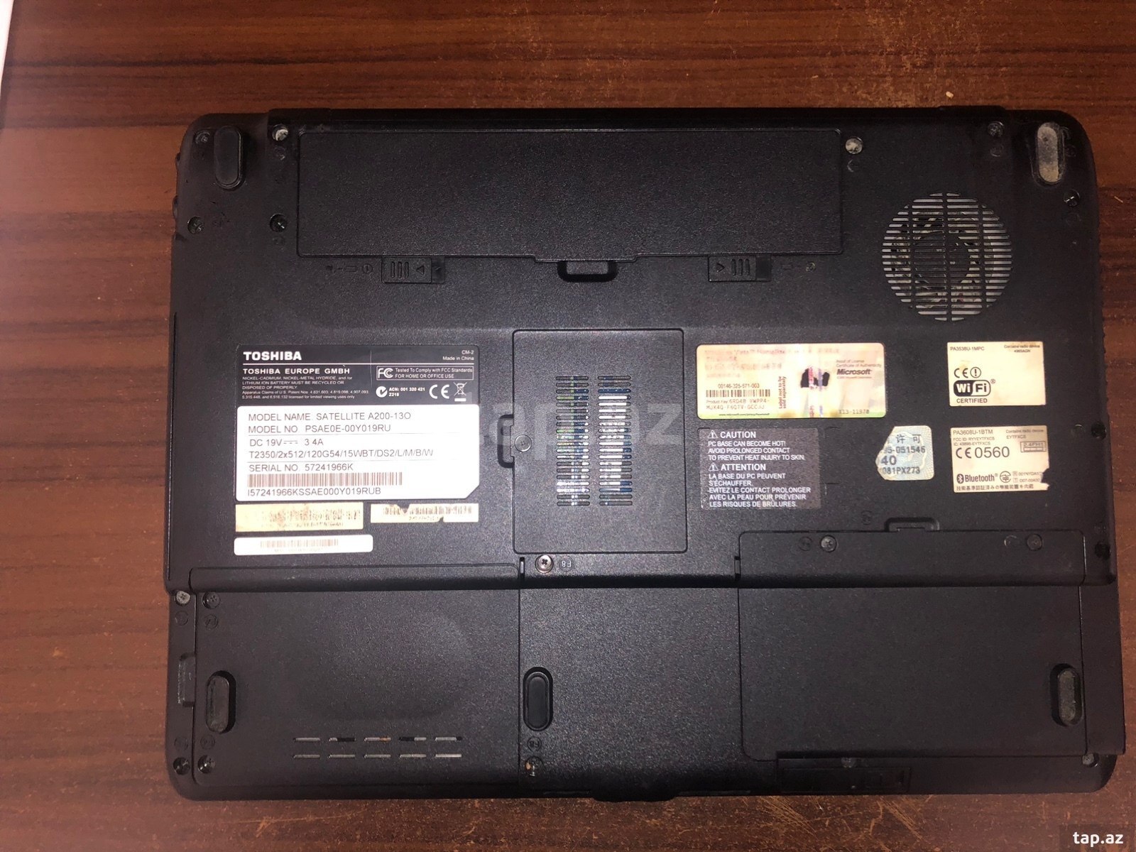 Noutbuk Toshiba (2)