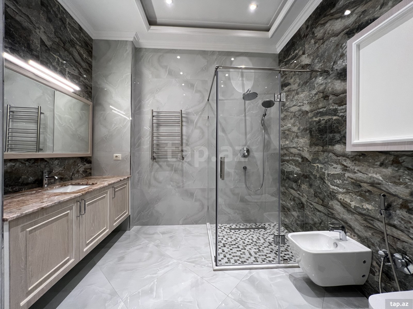 4-otaqlı yeni tikili kirayə verilir, Ağ şəhər, 210 m² (15)