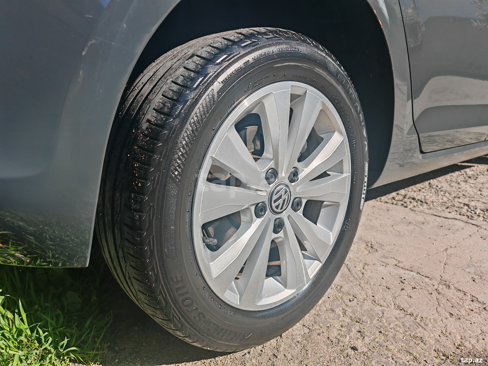 Volkswagen təkərləri 205/55 R16 (5)