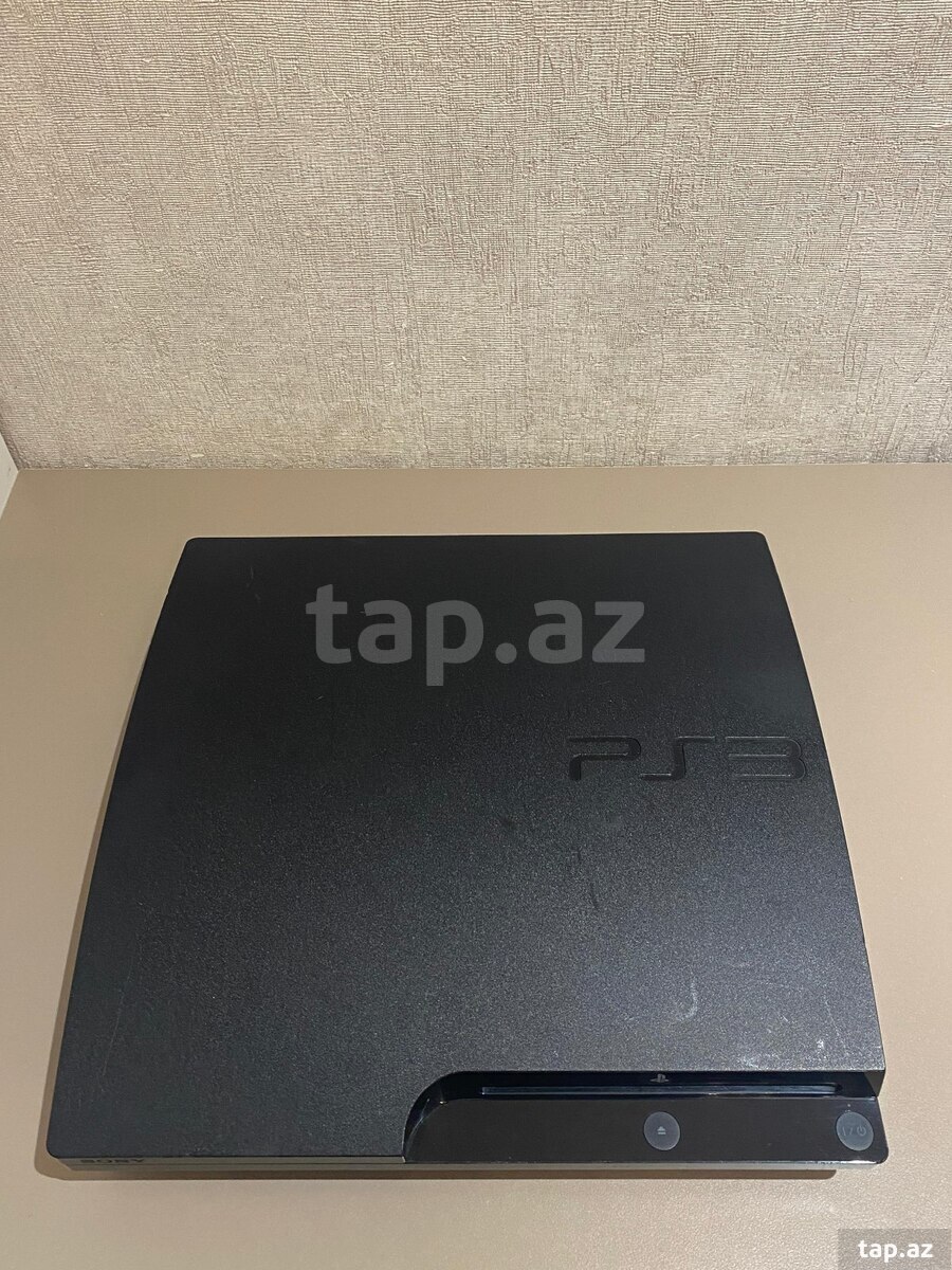 PlayStation 3 Slim 160GB (2)