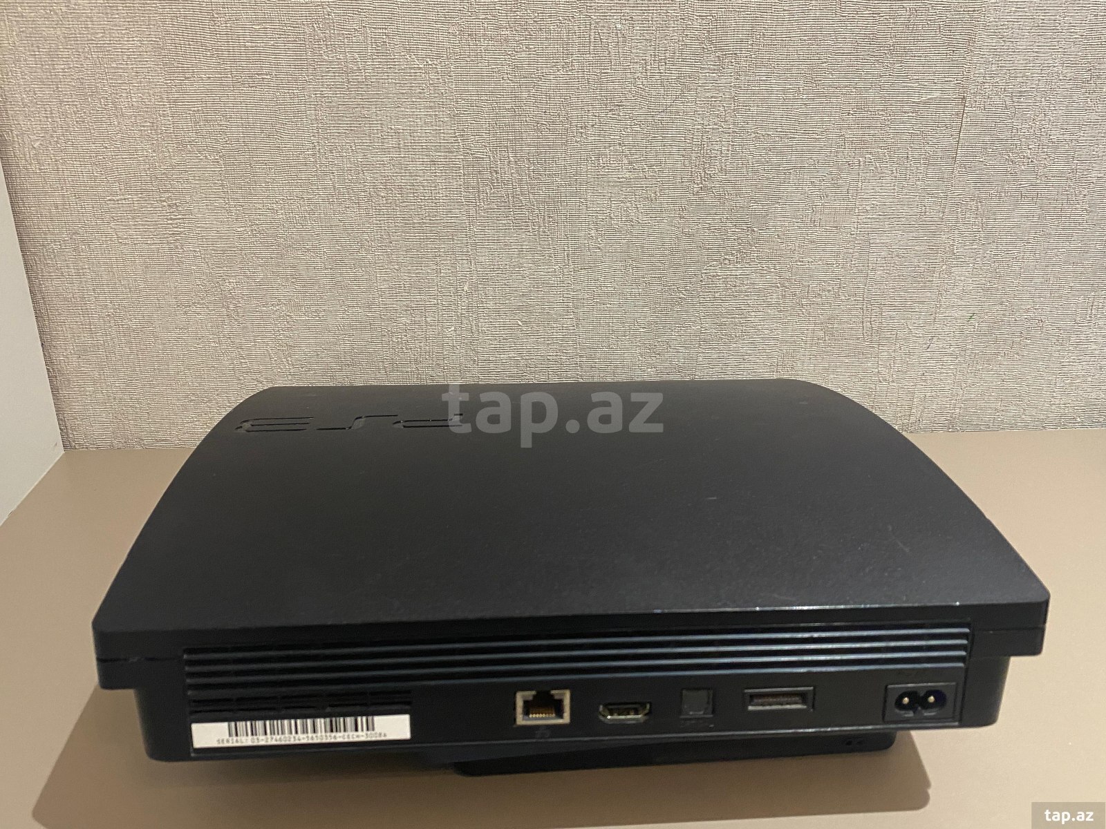 PlayStation 3 Slim 160GB (3)