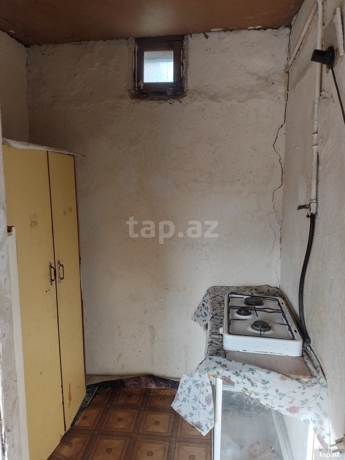 2-otaqlı mənzil kirayə verilir, Saray qəs., 40 m²