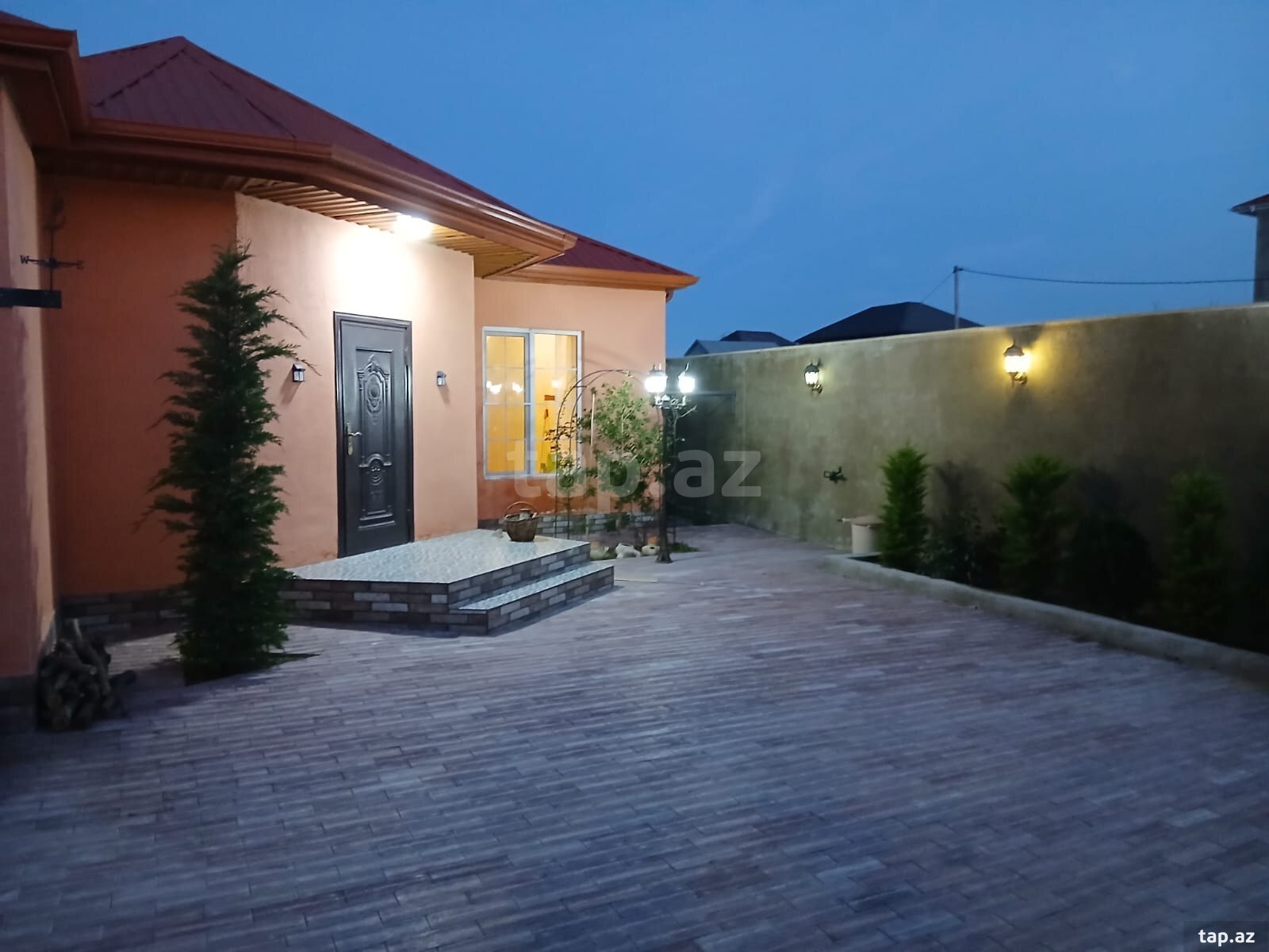 Villa, Albalılıq qəs. (19)