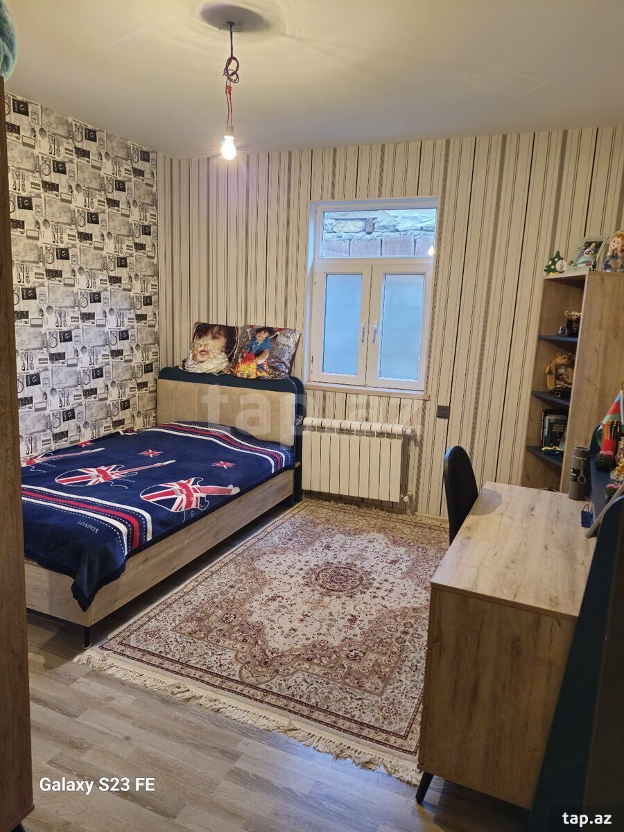 Həyət evi, Əhmədli qəs.