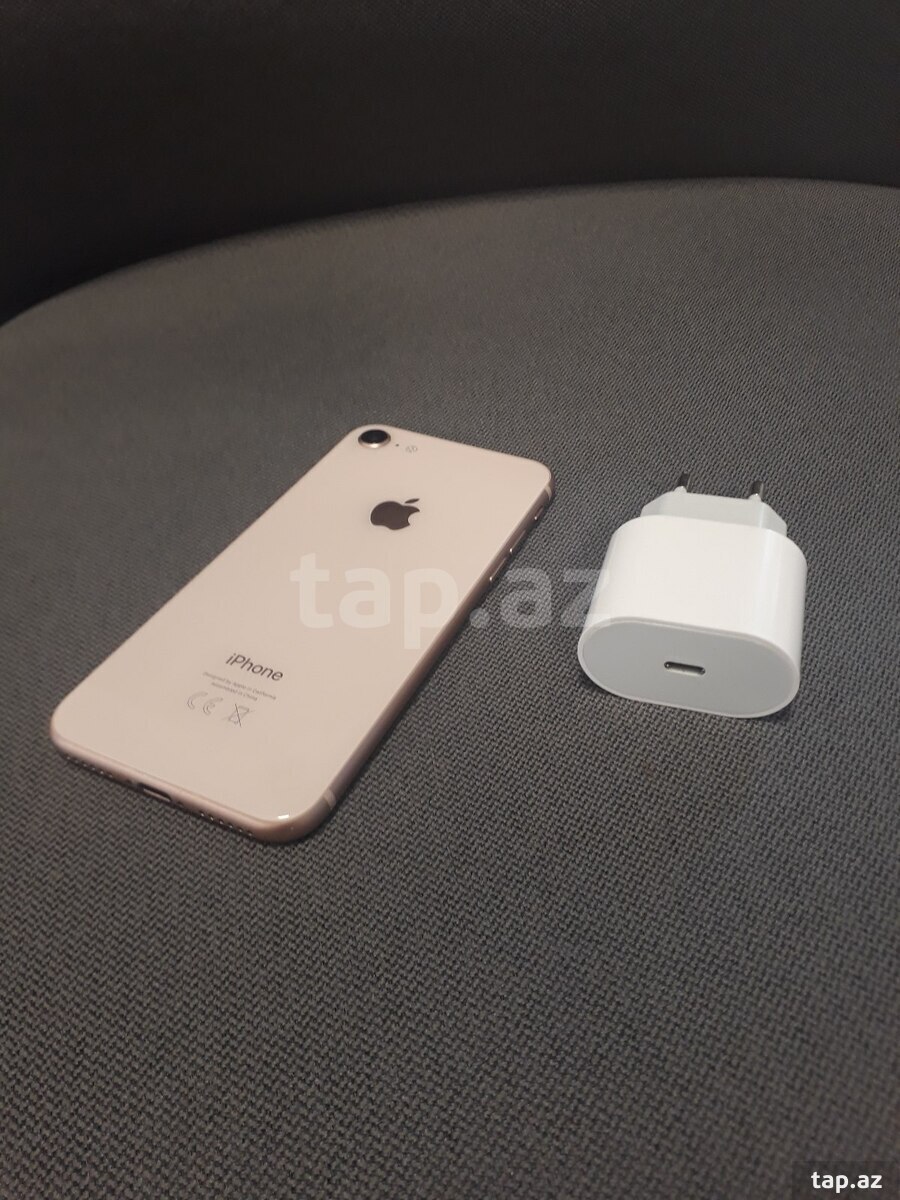 Apple iPhone 8 Gold 64GB (2)