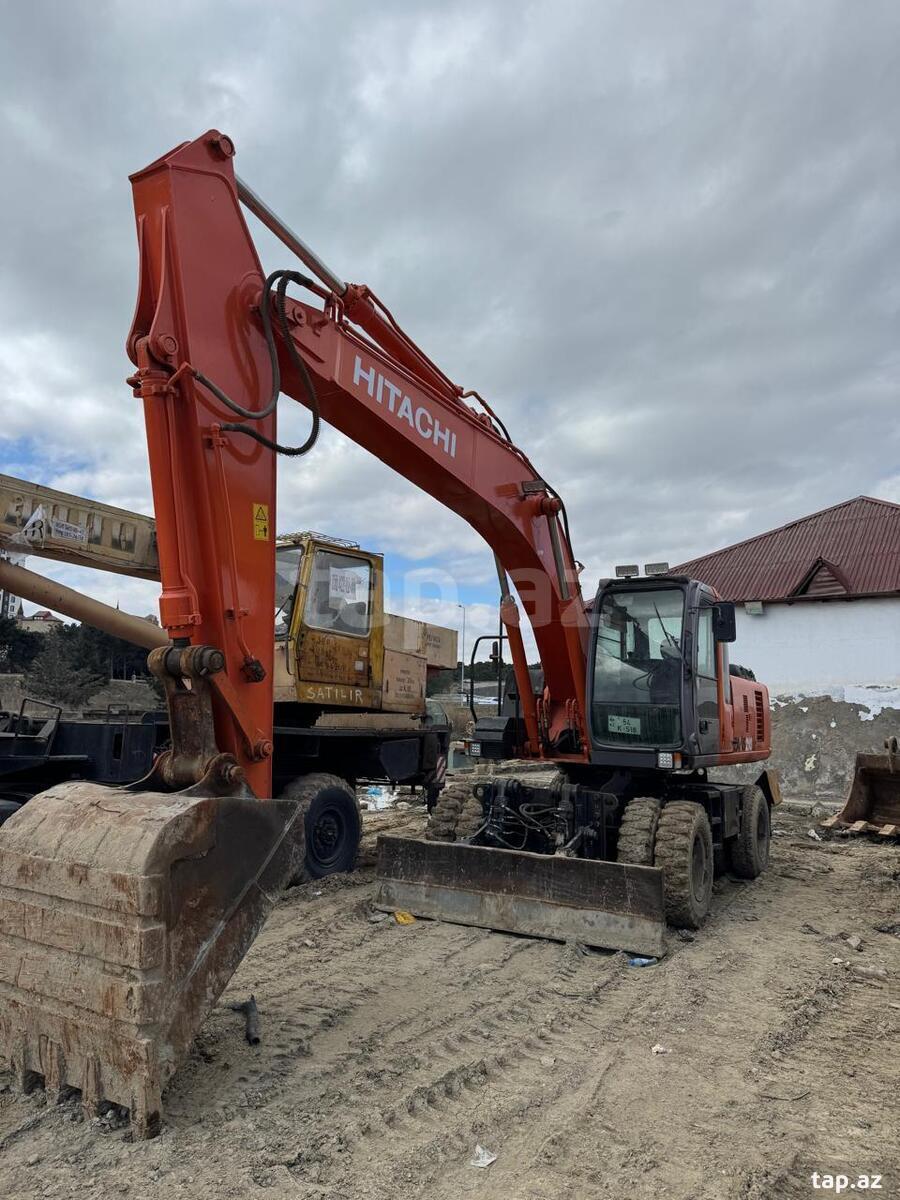Ekskavator Hitachi icarəsi (2)