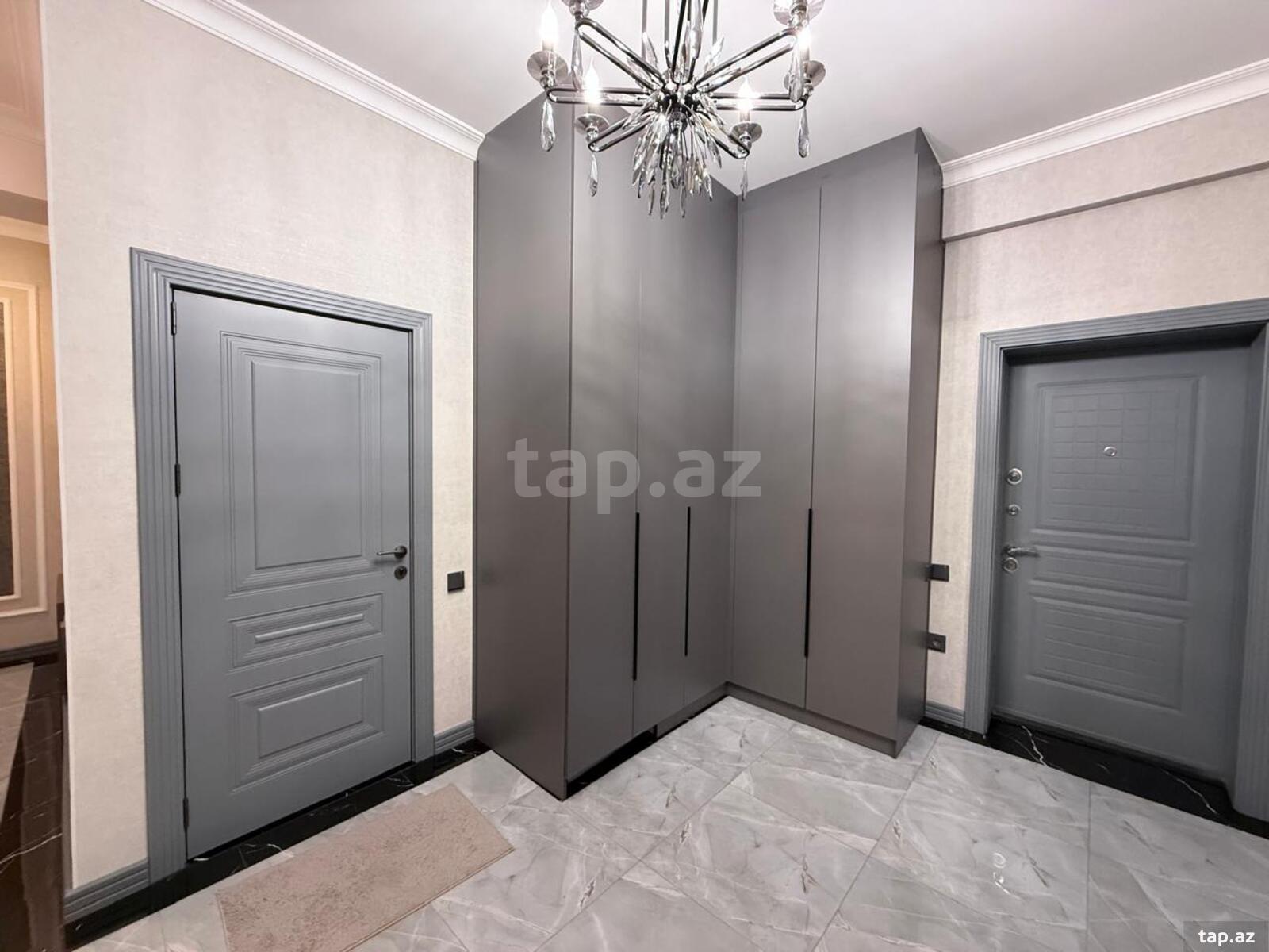 3-otaqlı yeni tikili, A.Kunanbayev küç., 105 m²