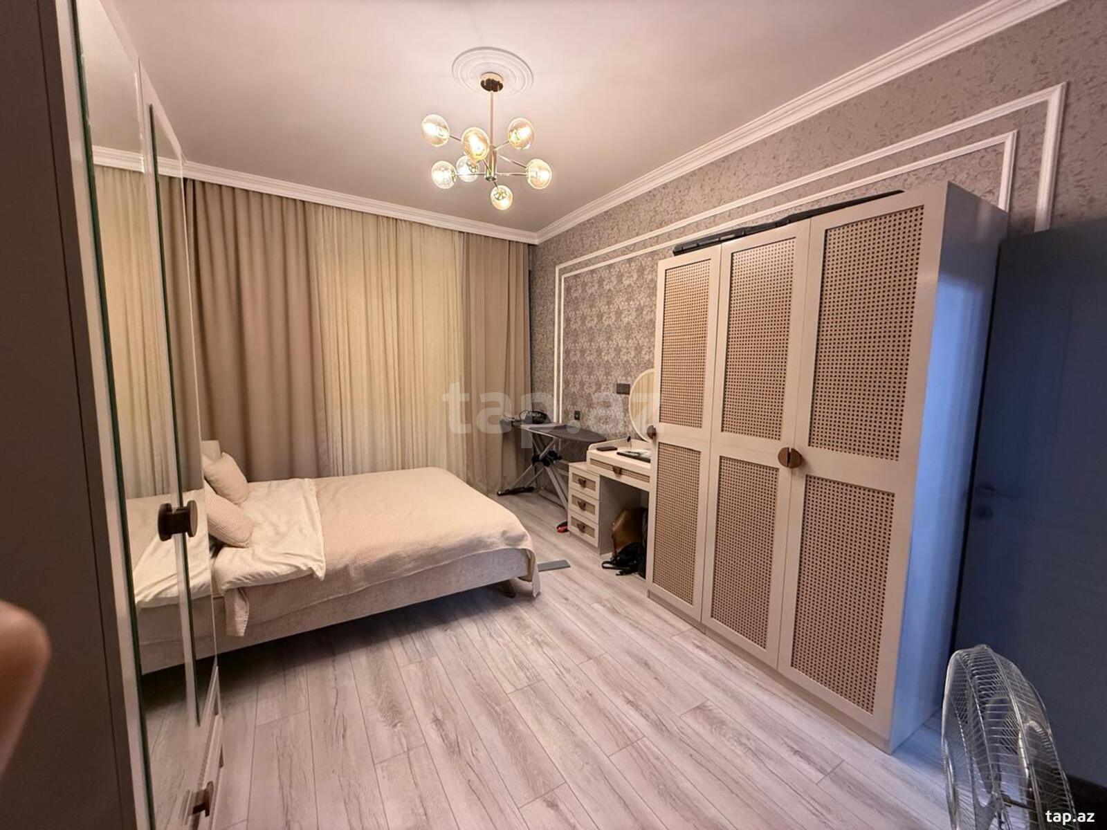 3-otaqlı yeni tikili, A.Kunanbayev küç., 105 m²