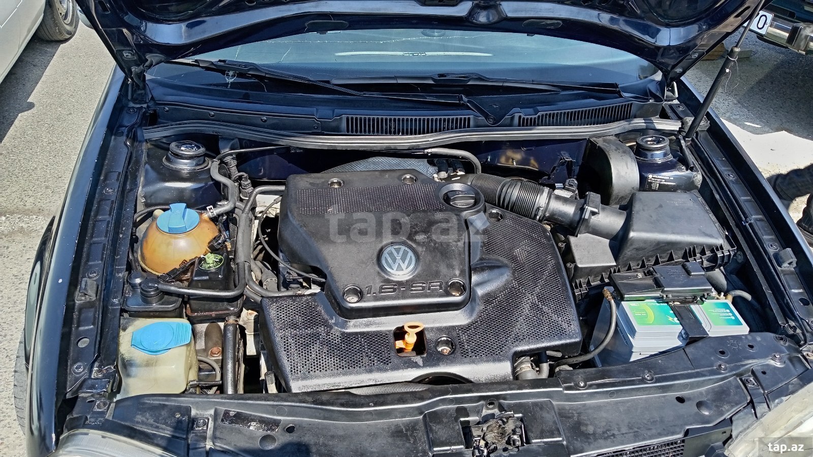 Volkswagen Golf 4 1.6 1998 müəhərrik başlığı (2)